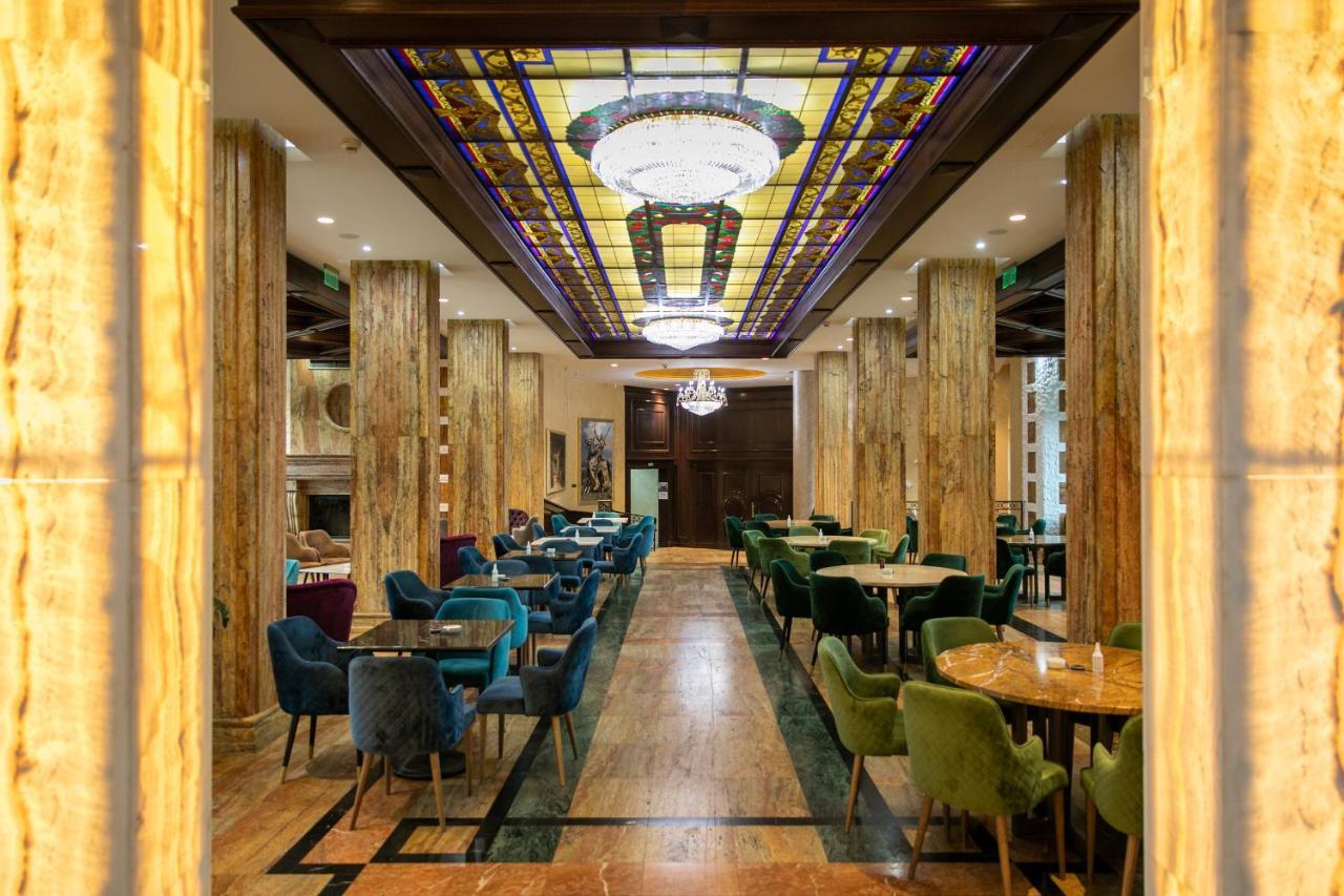 A Hoteli - Grand&Sky Hotel Tornik Zlatibor Exterior photo The interior of the restaurant
